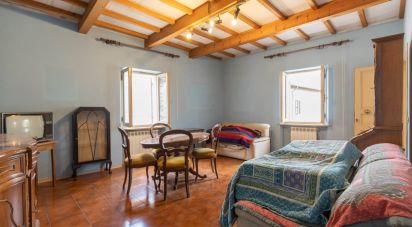 Appartamento 5 locali di 143 m² a Matelica (62024)