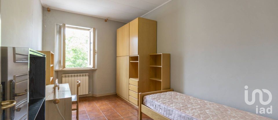 Apartment 5 rooms of 143 m² in Matelica (62024)