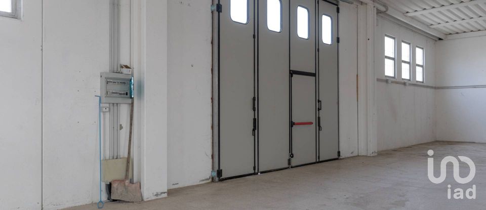 Warehouse of 672 m² in Santa Maria Nuova (60030)