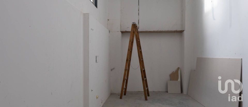 Warehouse of 672 m² in Santa Maria Nuova (60030)