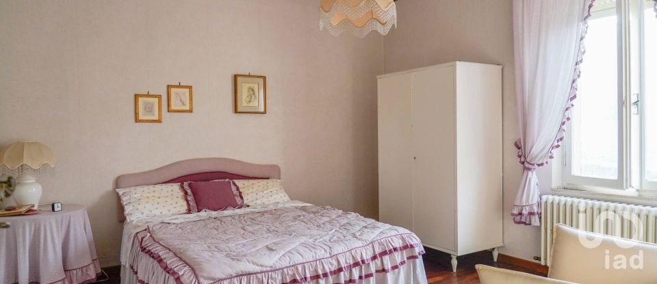 Casa 9 locali di 198 m² in Filottrano (60024)