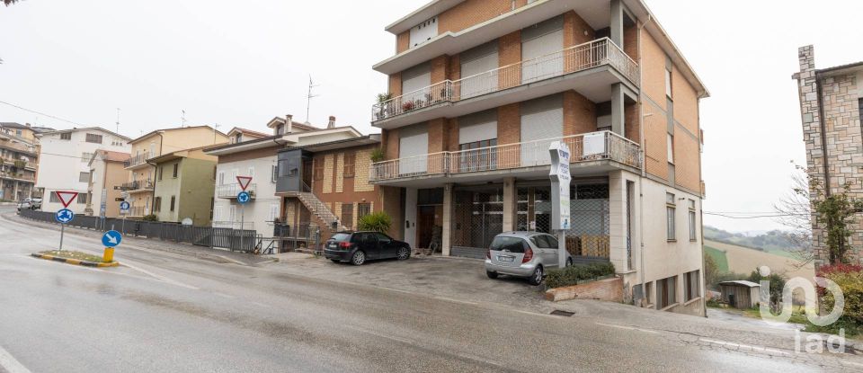 Appartamento 5 locali di 98 m² a Montegranaro (63812)