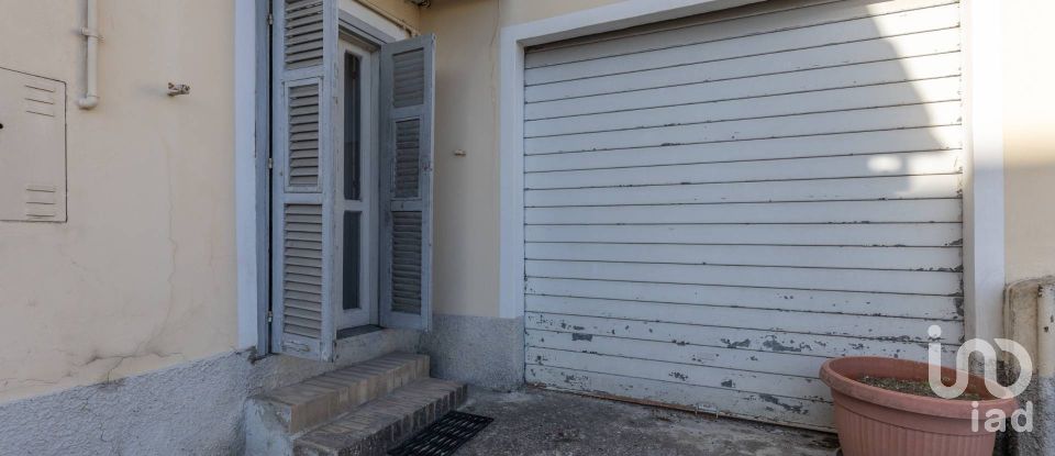 Casa 4 locali di 103 m² in Montefano (62010)