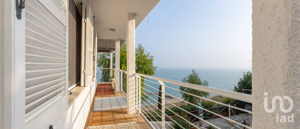 Farm 10 rooms of 319 m² in Pedaso (63827)