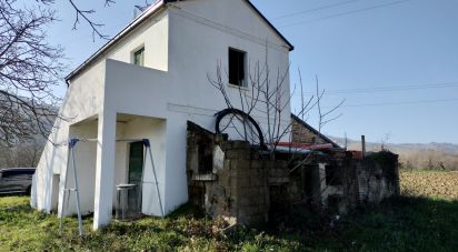 Proprietà terriera 6 locali di 110 m² in Città Sant'Angelo (65013)