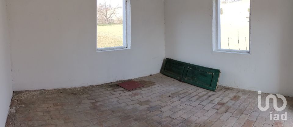 Proprietà terriera 6 locali di 110 m² in Città Sant'Angelo (65013)