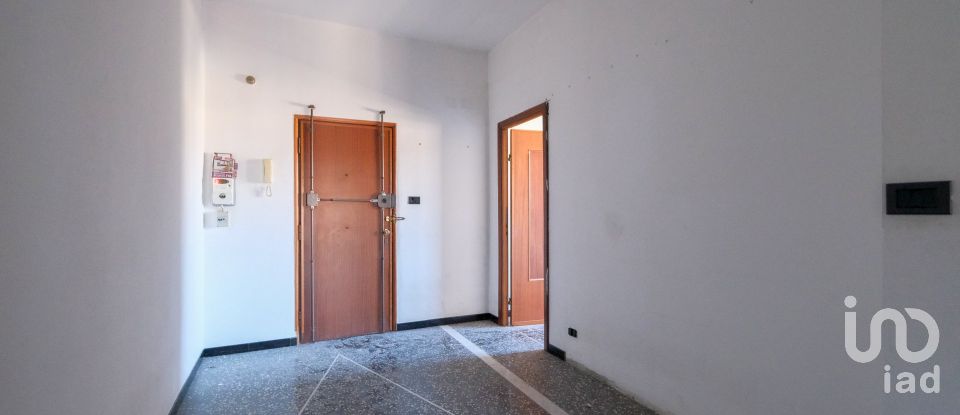 Appartamento 5 locali di 62 m² a Genova (16161)