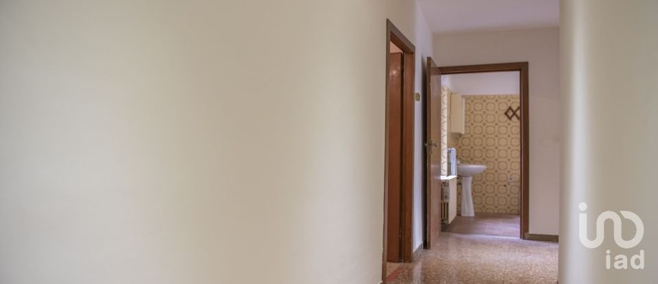 Casa 4 locali di 200 m² in Cingoli (62011)