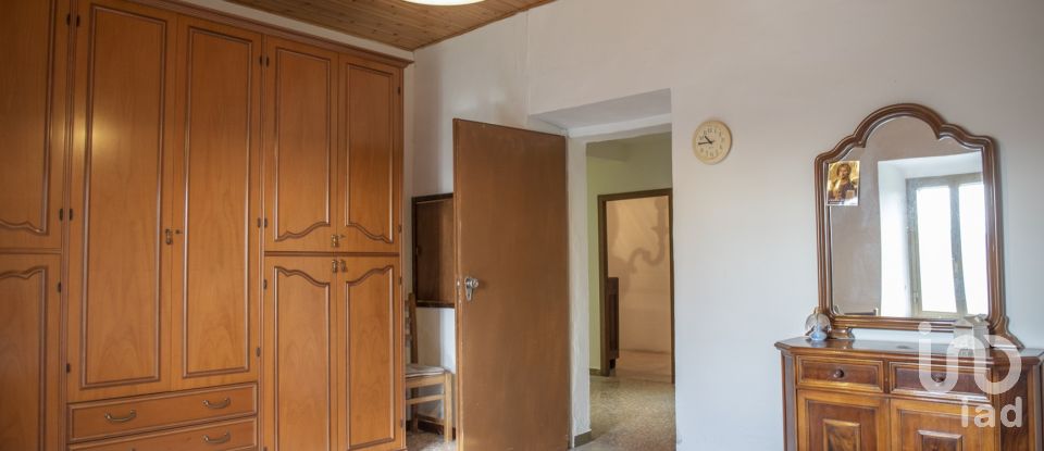 Casa indipendente / Villa 4 locali di 200 m² in Cingoli (62011)