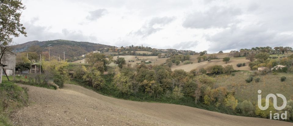 Casa indipendente / Villa 4 locali di 200 m² in Cingoli (62011)