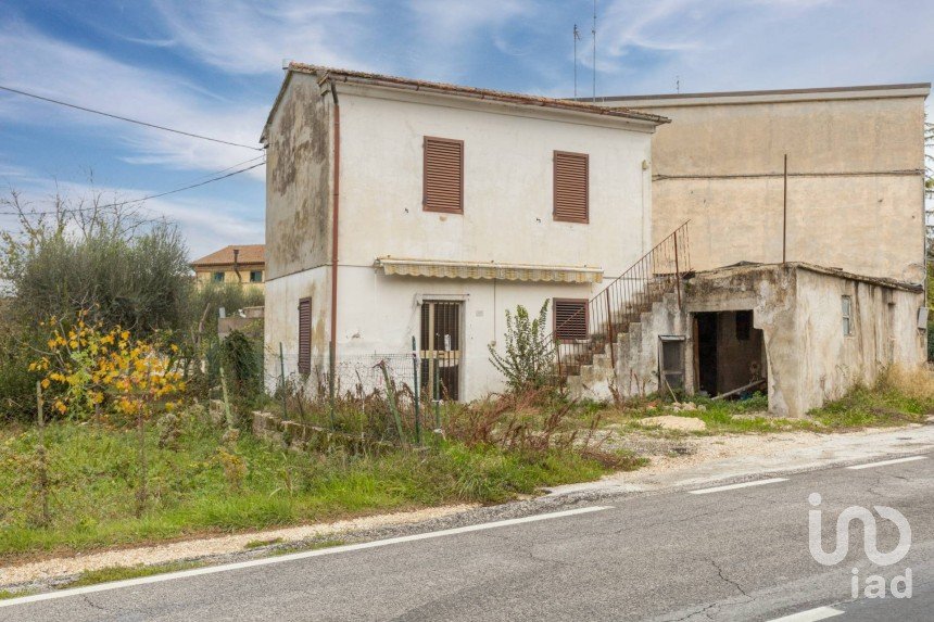 Casa 4 locali di 97 m² in Filottrano (60024)