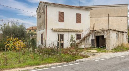 Casa indipendente / Villa 4 locali di 97 m² in Filottrano (60024)