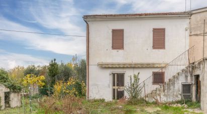 Casa 4 locali di 97 m² in Filottrano (60024)