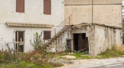 Casa indipendente / Villa 4 locali di 97 m² in Filottrano (60024)