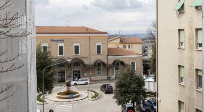 Appartamento 5 locali di 117 m² a Macerata (62100)