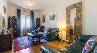 Lodge 6 rooms of 207 m² in Castelfidardo (60022)