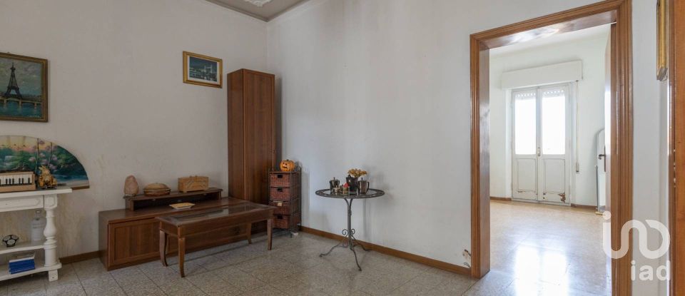 Lodge 6 rooms of 207 m² in Castelfidardo (60022)