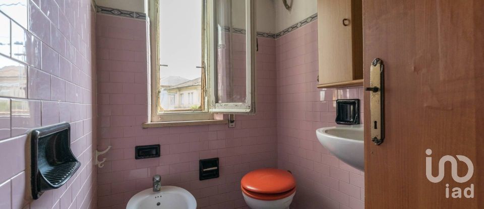 Lodge 6 rooms of 207 m² in Castelfidardo (60022)