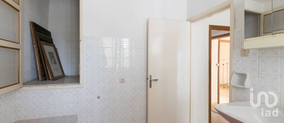 Rifugio 6 locali di 141 m² in Recanati (62019)