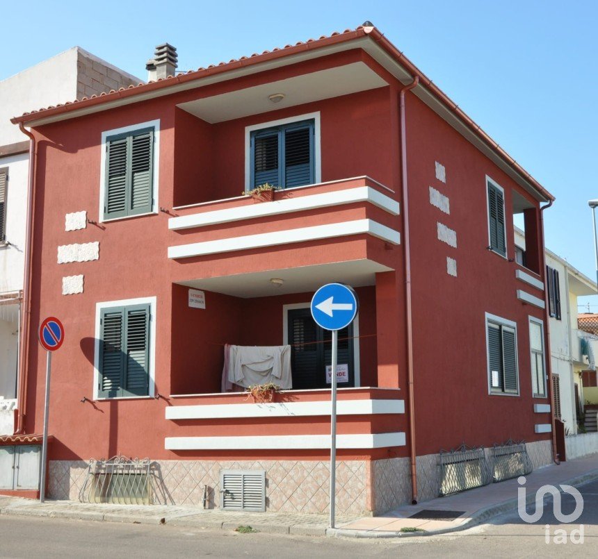 Casa 6 locali di 200 m² in Valledoria (07039)