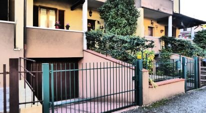 Traditional house 4 rooms of 164 m² in Garbagnate Milanese (20024)