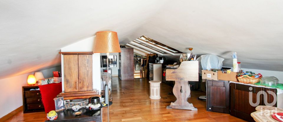 Loft 5 rooms of 110 m² in Roma (00123)