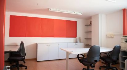 Capannone di 430 m² in Ancona (60131)
