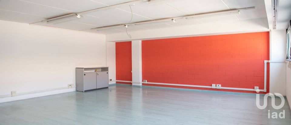 Capannone di 430 m² in Ancona (60131)