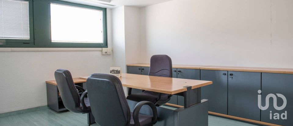 Capannone di 430 m² in Ancona (60131)