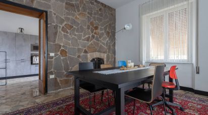 Appartamento 6 locali di 192 m² a Castelfidardo (60022)