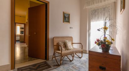 Apartment 5 rooms of 210 m² in Castelfidardo (60022)