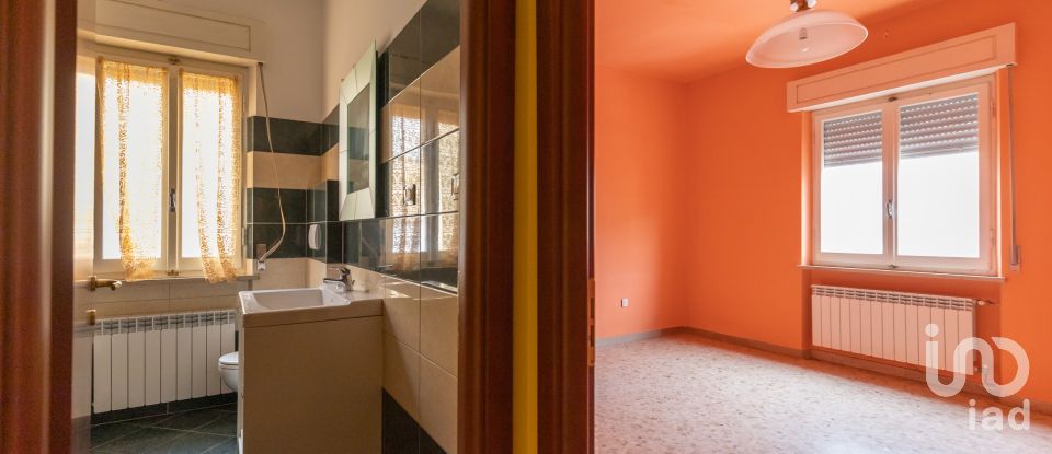 Apartment 5 rooms of 210 m² in Castelfidardo (60022)