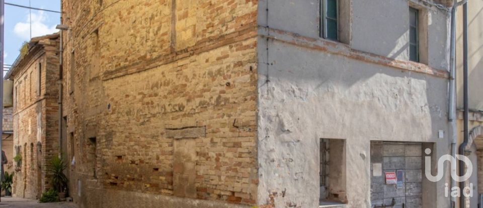 House 4 rooms of 103 m² in Montefano (62010)