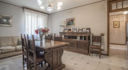 Appartamento 6 locali di 135 m² a Belvedere Ostrense (60030)