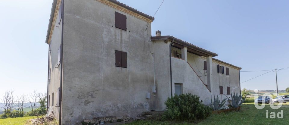 Casa indipendente / Villa 10 locali di 572 m² in Polverigi (60020)