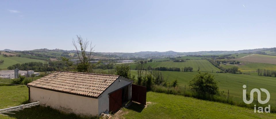 Casa indipendente / Villa 10 locali di 572 m² in Polverigi (60020)