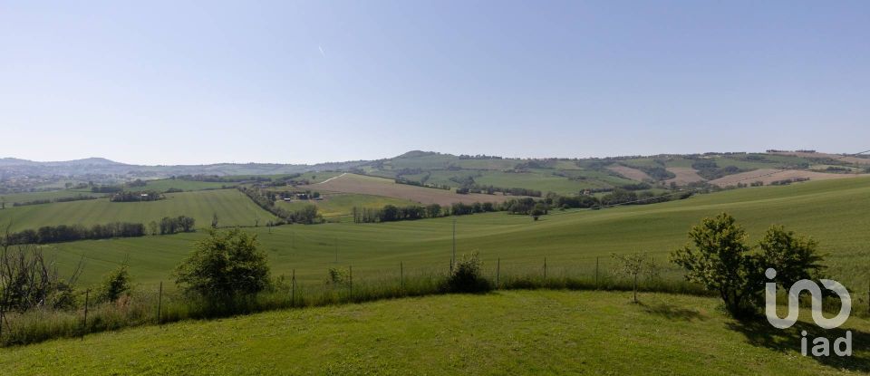 Casa indipendente / Villa 10 locali di 572 m² in Polverigi (60020)