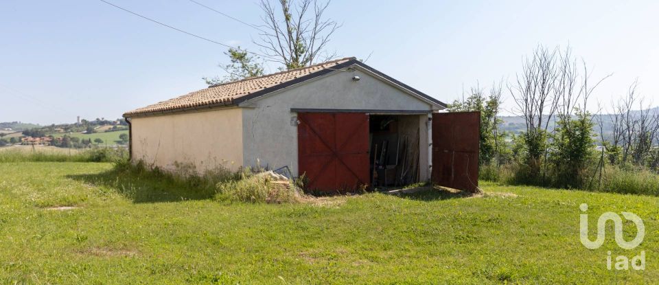 Casa indipendente / Villa 10 locali di 572 m² in Polverigi (60020)