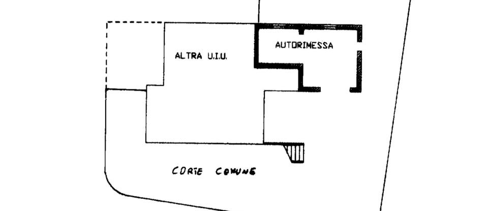 Casale 8 locali di 300 m² in Loreto (60025)