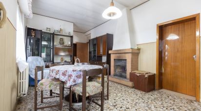 Casa indipendente 11 locali di 340 m² in Filottrano (60024)