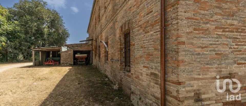 Country house 24 rooms of 1,207 m² in Recanati (62019)