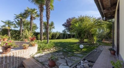 Casale 15 locali di 630 m² in Recanati (62019)