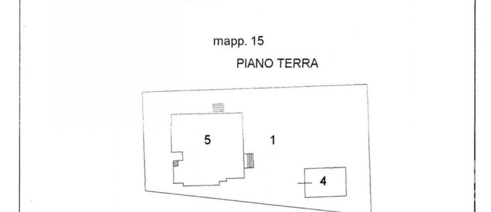 Farm 9 rooms of 330 m² in Sassoferrato (60041)