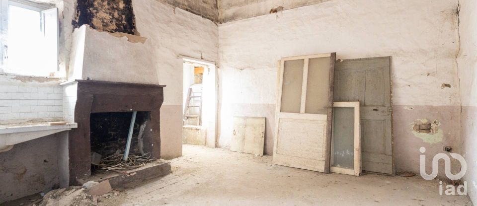 House 12 rooms of 420 m² in Montefano (62010)