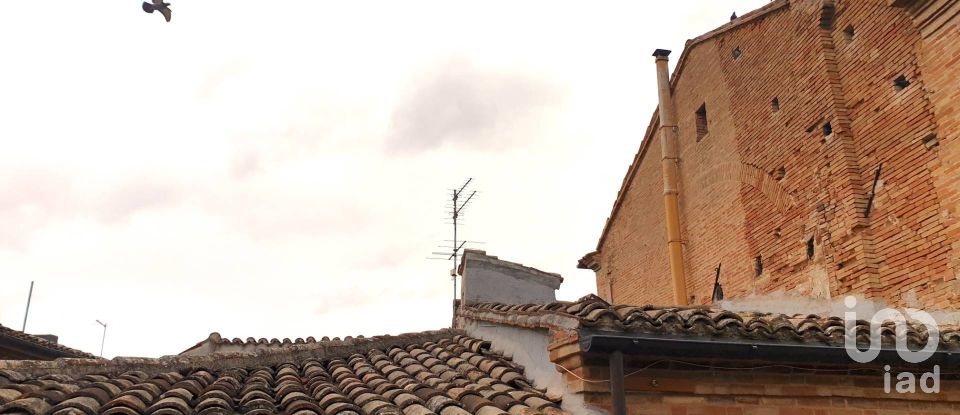 House 12 rooms of 420 m² in Montefano (62010)