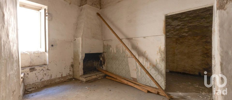 House 12 rooms of 420 m² in Montefano (62010)