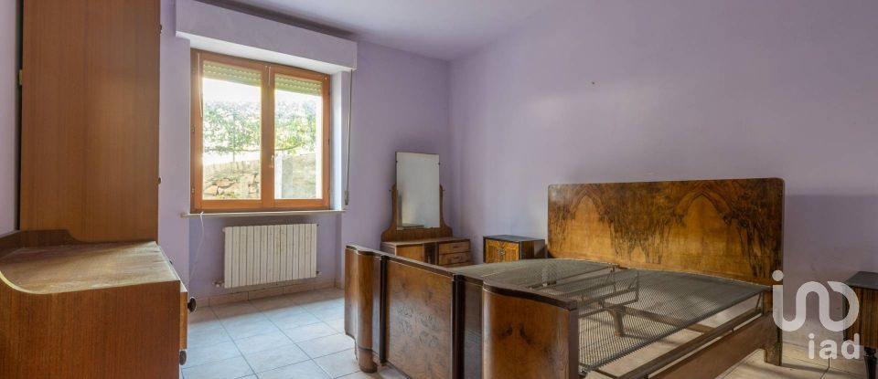 Casa 9 locali di 247 m² in Filottrano (60024)