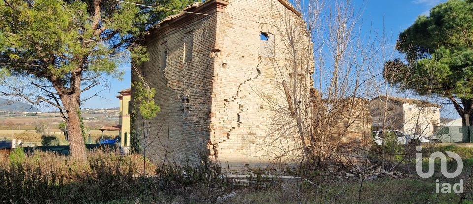 Country home 6 rooms of 180 m² in Castelfidardo (60022)