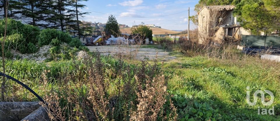 Country home 6 rooms of 180 m² in Castelfidardo (60022)