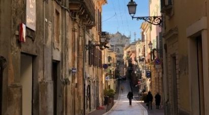 Palazzo / Stabile 5 locali di 70 m² a Città Sant'Angelo (65013)